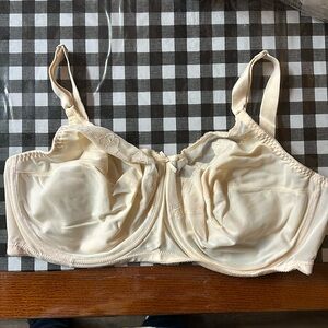 Bali flower bra size 44 DDD new without tags